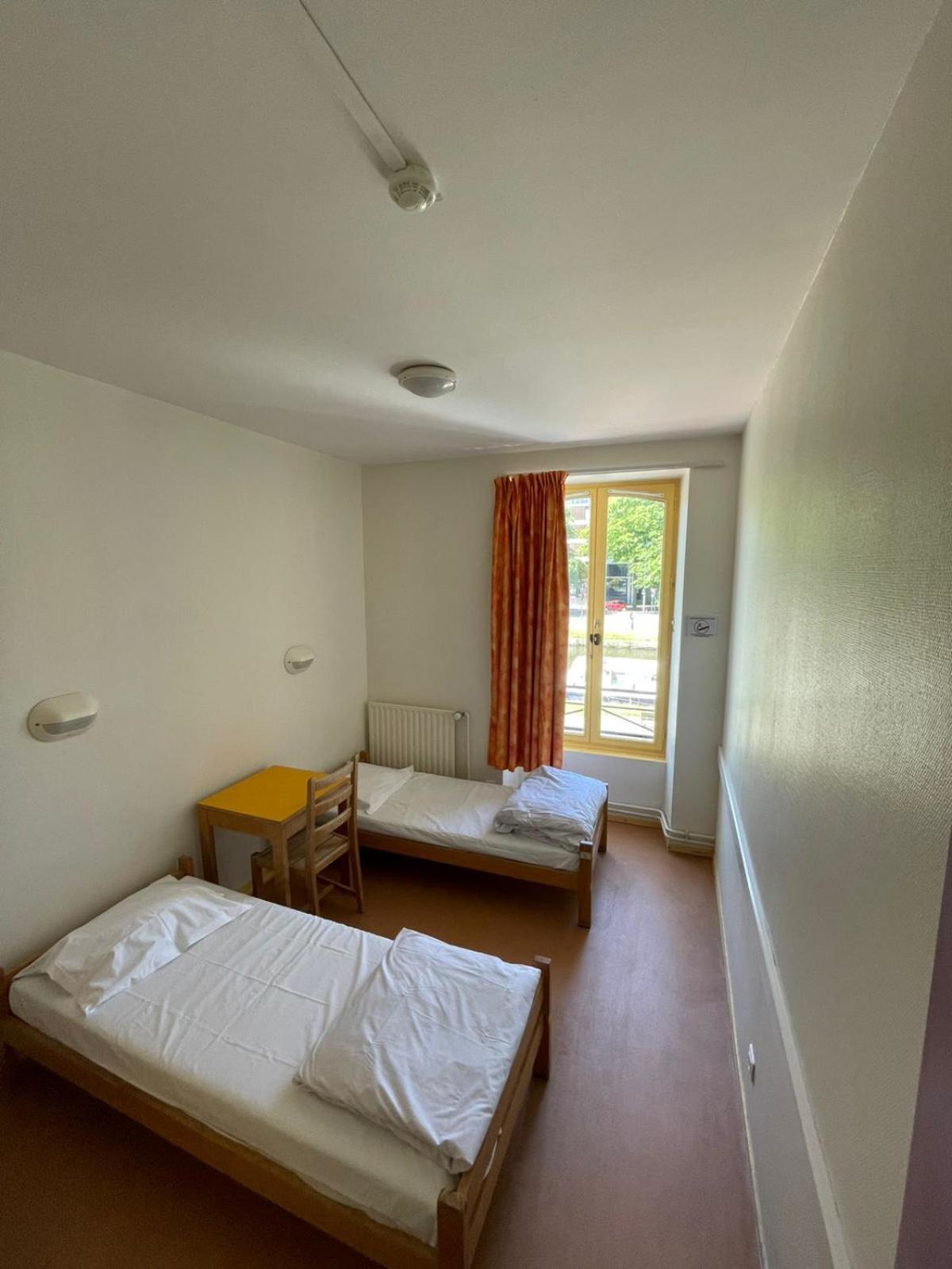 Hostel Hostel Rennes *